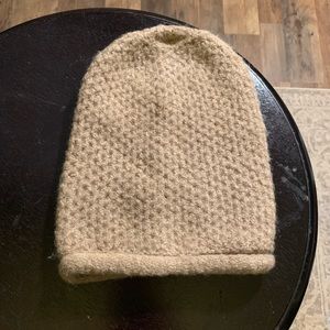 Free People tan/camel beanie
